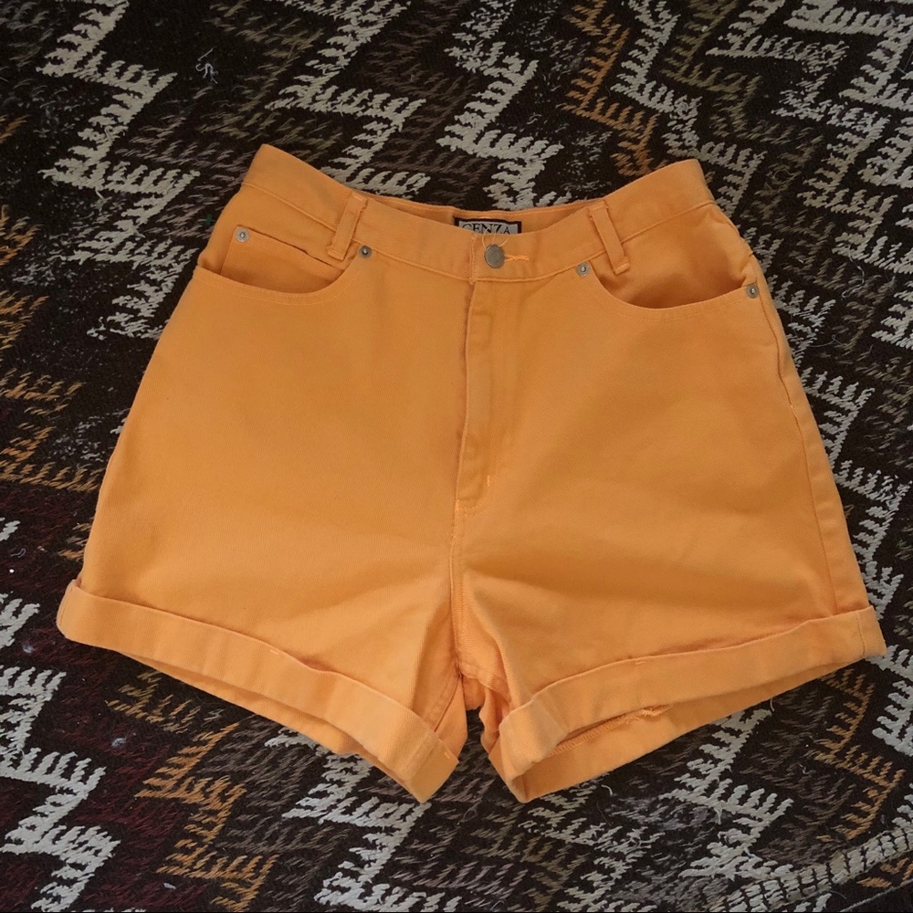 SOLD • high waist cuffed shorts